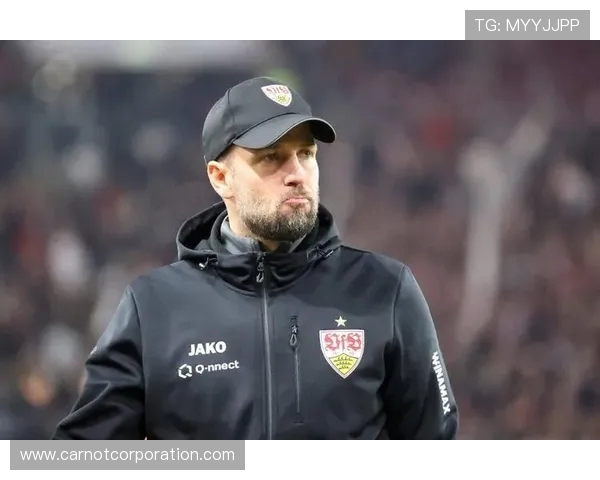 赫内斯关怀备至直言担当彰显拜仁精神核心力量 赫内斯关怀备至直言担当彰显拜仁精神核心力量