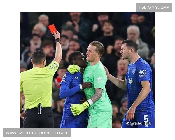 盖伊为掌掴队友迈克尔-基恩道歉:我会确保这种事情不再发生